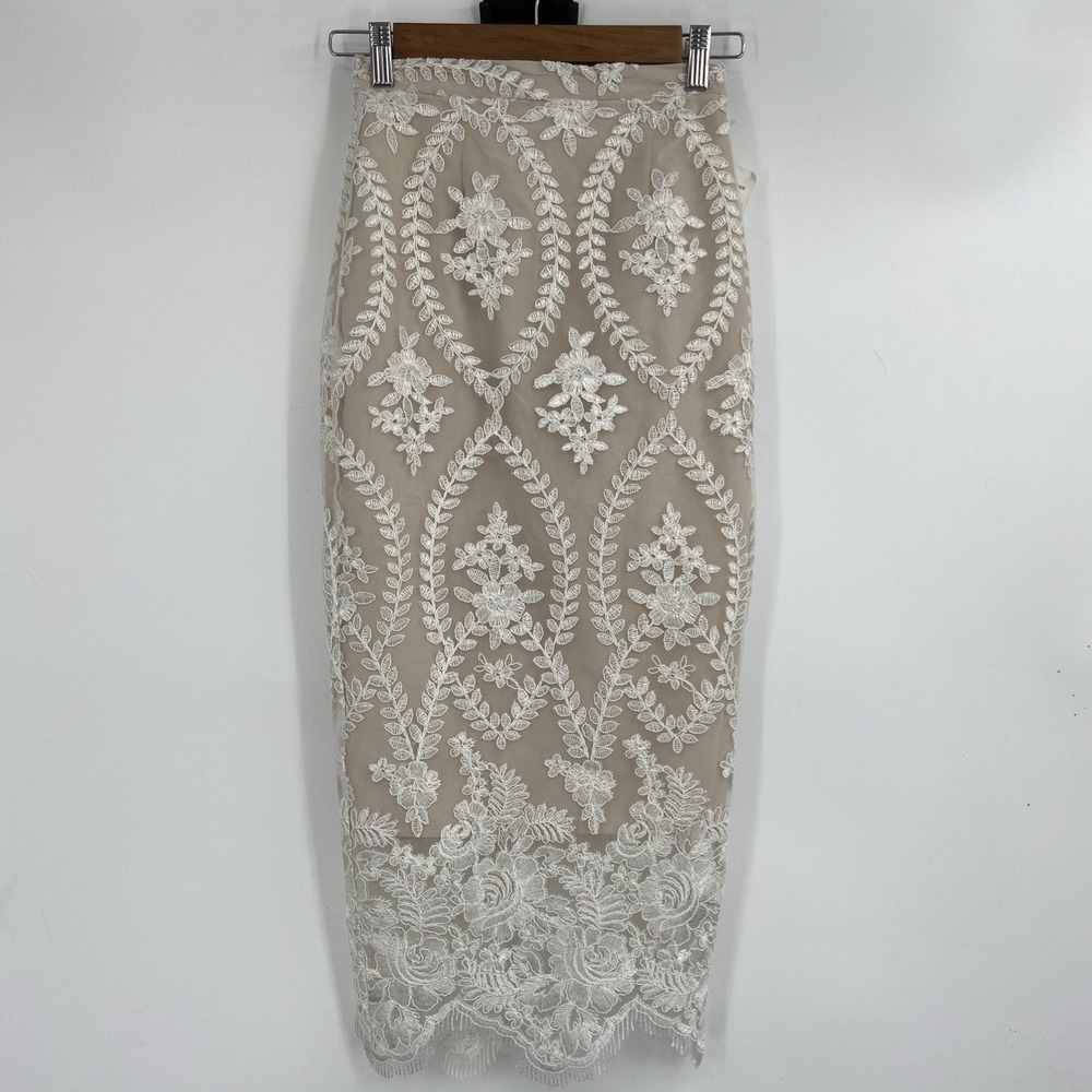 Stone Cold Fox Beige Lace Pencil Skirt